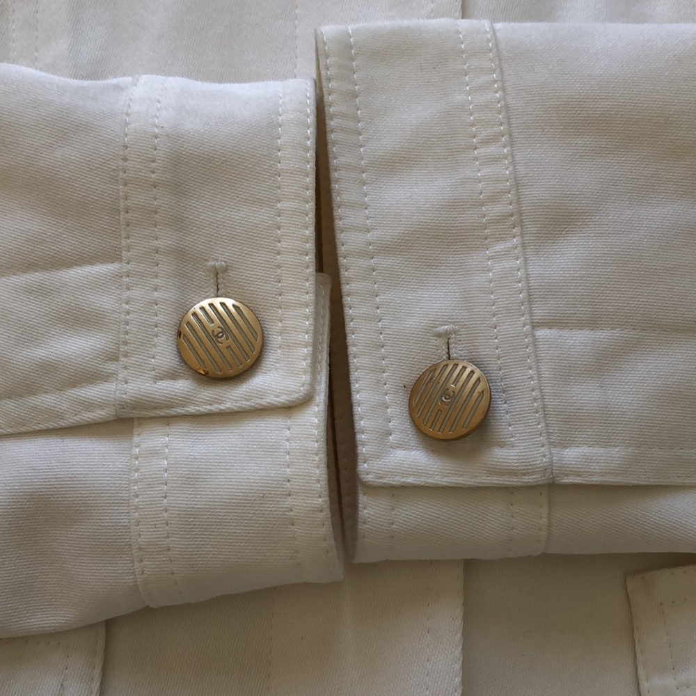 Vintage Chanel Classic White Jacket - Picture 15 of 16